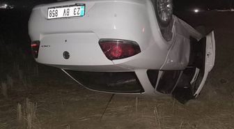 Diyarbakır'da Otomobil Tarlaya Uçtu: 1 Yaralı