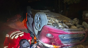 Keşan'da Takla Atan Otomobilde 4 Yaralı