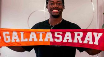 Galatasaray'ın Yeni Stoperi Bitshiabu İstanbul'da