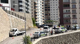 Gümüşhane'de Sürücü Direksiyonda Hayatını Kaybetti