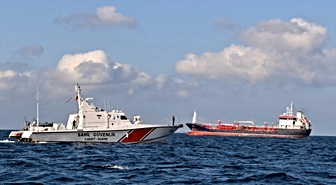 Silivri'de gemi çarpışması: 10 kişilik mürettebattan haber alınamıyor