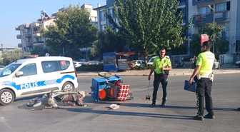 Ödemiş'te Motosiklet-Otomobil Çarpışması: 1 Yaralı