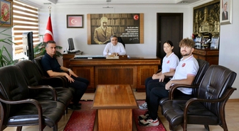 Avrupa Şampiyonu Zehranur Aslan Kaymakam'ı Ziyaret Etti
