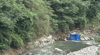 Ordu'da Tarım Aracı Dereye Yuvarlandı: 1 Ölü, 1 Yaralı