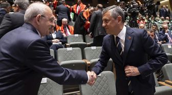 Özel ve Kılıçdaroğlu'nun sıcak selamlaşması