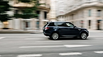 Range Rover'ın İlk Tam Elektrikli Modeli Tanıtıldı