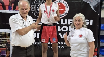 Burdur’dan Kick Boksta Büyük Başarı: 10 Madalya