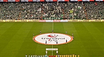 Bursaspor sahasında İstanbulspor'u 4-0 farklı geçti