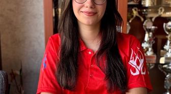 Denizlili Milli Satranç Sporcusu Gülin Dönmez, Dartmouth College'dan Kabul Aldı