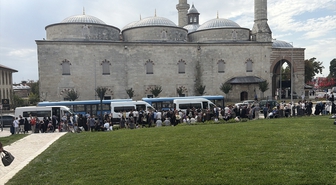 Edirne'de 40 öğrenciye umre ödülü