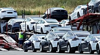 Portekiz Otomotiv Pazarı Ağustos'ta Güçlü Toparlandı, Elektrikli Araç Payı Yüzde 36,1'e Ulaştı