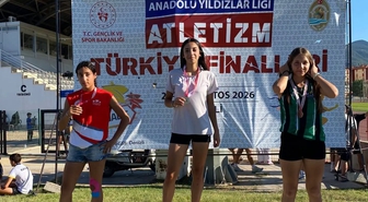 Sivaslı atlet İkra Arslan Türkiye şampiyonu