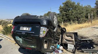 Uşak'ta Takla Atan Otomobilin Sürücüsü Hayatını Kaybetti