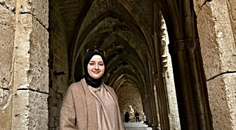 Eşini 5. kattan atan koca için ağırlaştırılmış müebbet istemi