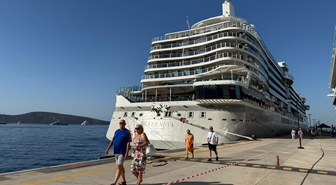 Bodrum'a 2 Kruvaziyer, 2 Bin 484 Turist Geldi