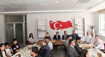 Çatak'ta LGS ve YKS'de başarılı öğrencilere ödül