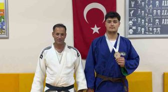 Elazığlı Kuraşçı Ali Asaf Çiçek, Avrupa Şampiyonası'nda Türkiye'yi Temsil Edecek