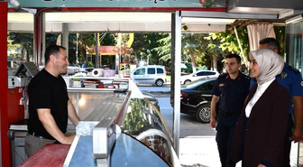 Gümüşhacıköy Kaymakamı Güneş Esnafı Ziyaret Etti