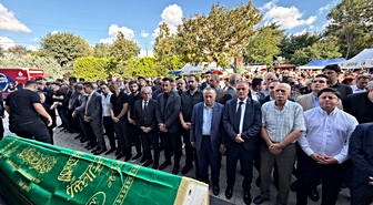 Nuri Aslan'ın babası son yolculuğuna uğurlandı