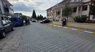 Akyazı'da eşini bıçaklayan koca tutuklandı