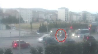 Tuzla'da motosikletliye çarpan minibüs sürücüsü ilk duruşmada tahliye edildi