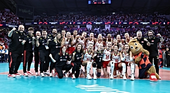 Milliler finale yükseldi: Türkiye 3-0 Sırbistan
