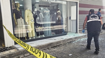 Adana'da Giyim Mağazasına Silahlı Saldırı