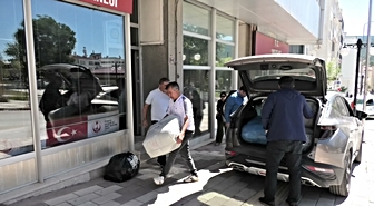 ATEM Başkanı Akçam'dan Yozgat'ta 700 çocuğa kıyafet desteği