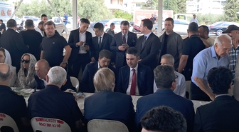 Bakan Kurum, Antalya'da Hayatını Kaybeden Milletvekili Çelik'in Ağabeyi İçin Taziye ve Mevlide Katıldı
