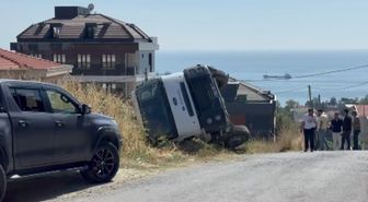 Beylikdüzü'nde Beton Mikseri Yol Çökmesi Sonucu Devrildi: 1 Yaralı