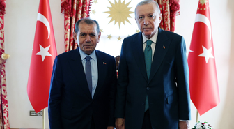 Erdoğan, Galatasaray Başkanı Dursun Özbek ve Yönetimini Kabul Etti