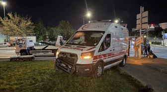 Kayseri'de Ambulans-Otomobil Çarpıştı: 6 Yaralı