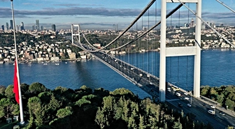 Köprü ve otoyollar 30 yıllığına özelleştiriliyor