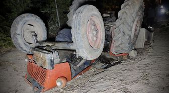 Traktör Devrildi: 63 Yaşındaki Sürücü Yaralandı