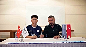 Kütahyaspor, Fenerbahçe'nin genç yeteneği Adem Yeşilyurt'u kiraladı