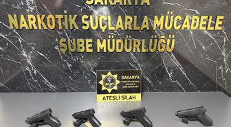 Akyazı'da Kaçakçılık Operasyonu: 2 Gözaltı