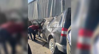 Şanlıurfa'da Minibüs TIR'a Çarptı: 2 Ölü, 2 Ağır Yaralı