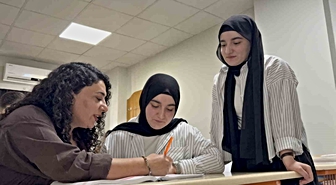 İkiz Kardeşlerin Tıp Fakültesi Başarısı