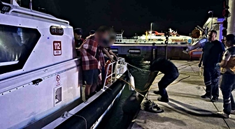 Marmaris'te Ticari Teknede Rahatsızlanan Vatandaş Sahil Güvenlikle Tahliye Edildi