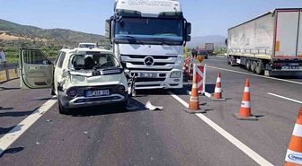 Aydın-Denizli Otoyolu'nda Zincirleme Kaza: 3 Yaralı