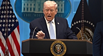 Trump'tan İran'a Nükleer Tehdit: Kazma Dağı Vurulabilir