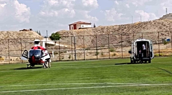 Darende'de Kalp Krizi Geçiren 84 Yaşındaki Kadın Hava Ambulansıyla Malatya'ya Sevk Edildi