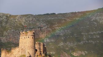 Şeytan Kalesi'nde Gökkuşağı Görsel Şöleni