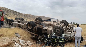Hasankeyf Yolunda Tır Kazası: Sürücü Hayatını Kaybetti