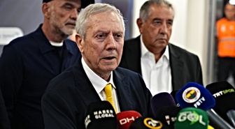 Aziz Yıldırım'dan hakem isyanı: 'VAR uyuyor'