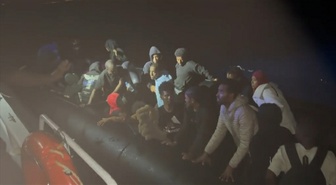 Dikili'de 58 Göçmen Yakalandı, 1 Şüpheli Gözaltında