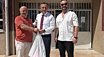 Bafra'da Öğrencilere Kırtasiye Yardımı