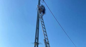 Tamir için direğe çıktı! Elektrik akımına kapılarak hayatını kaybetti