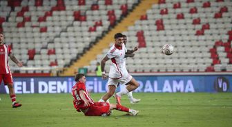Trendyol 1. Lig: Antalyaspor, Sivasspor'a 2-1 mağlup oldu
