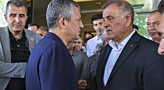 Özgür Özel, İBB Başkan Vekili Nuri Aslan'a Taziye Ziyaretinde Bulundu